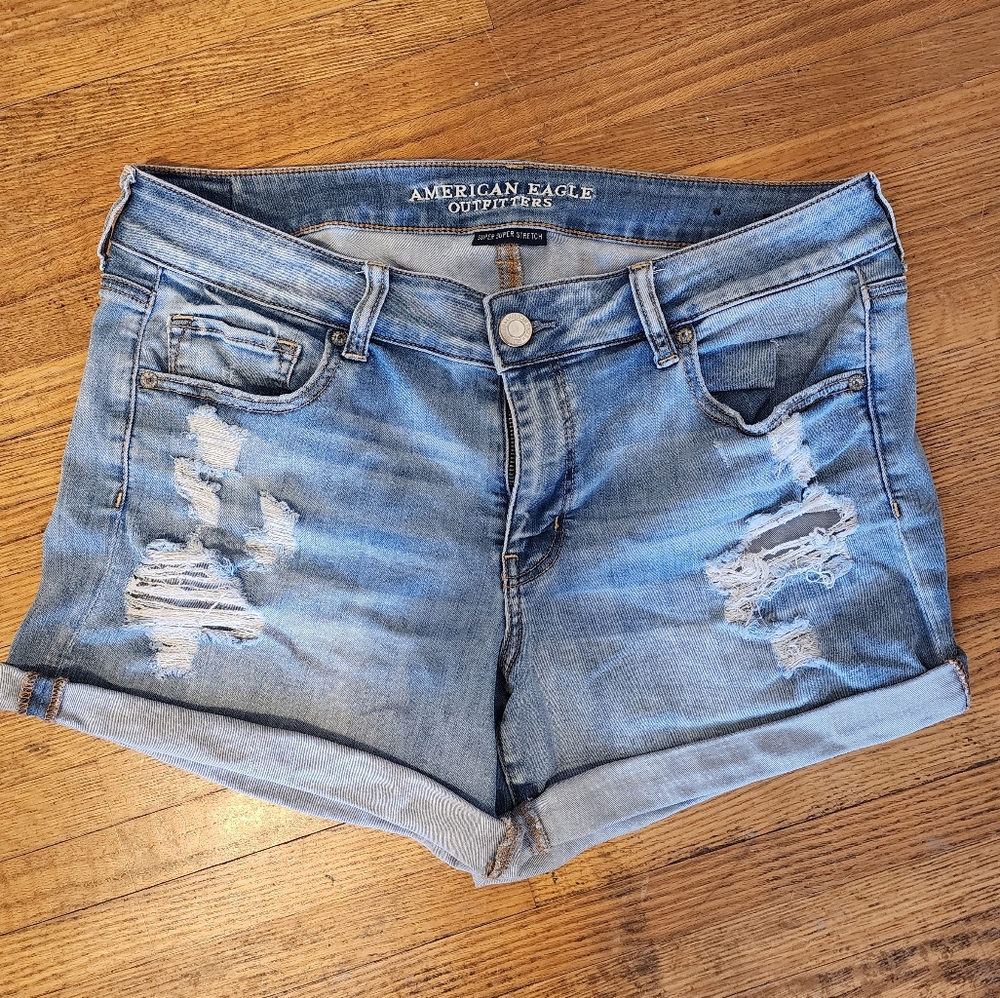 American Eagle Midi Shorts